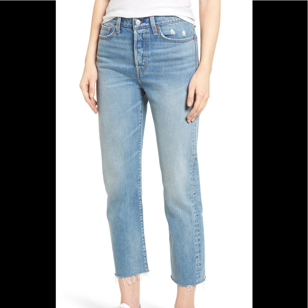Levi’s wedgie straight size 32